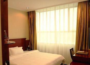 Juzhiyuan Chain Hotel Gongming Exterior foto